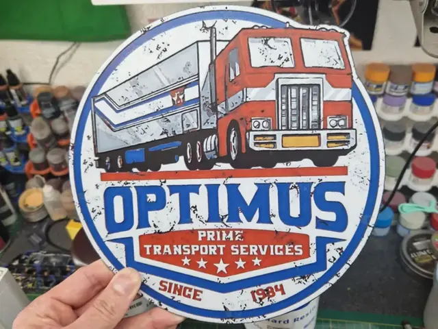 HueForge model: Transformers Hueforge - Optimus Prime Transport by Dakiren
