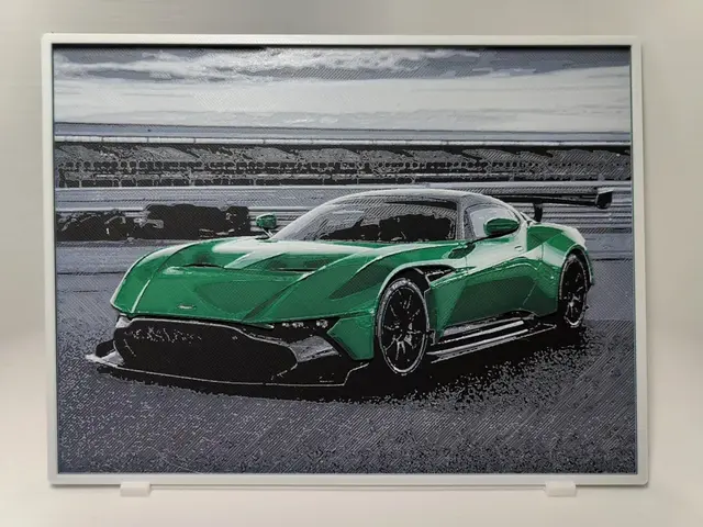 Aston Martin Vulcan - Hueforge