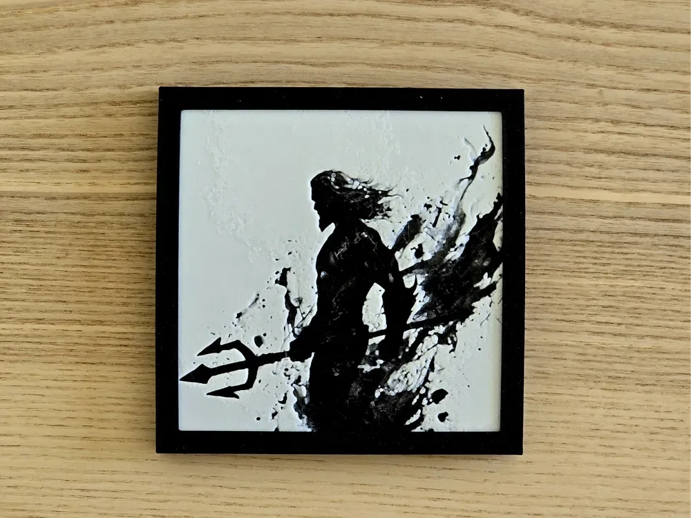 Aquaman Silhouette - HueForge by EisenWorld HueForge model: Aquaman Silhouette - HueForge by EisenWorld