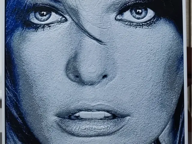 HueForge model: Milla Jovovich HueForge 4 Color by BoDad