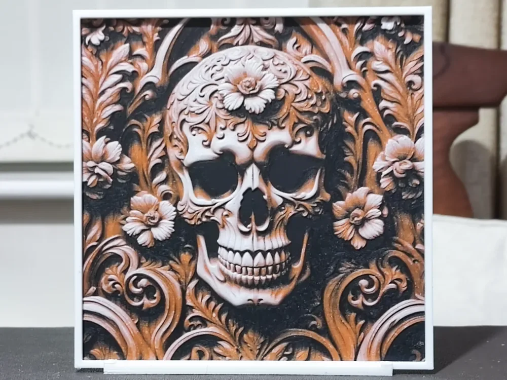Wood Carving Skull - HueForge 3 Color by BoDad HueForge model: Wood Carving Skull - HueForge 3 Color by BoDad
