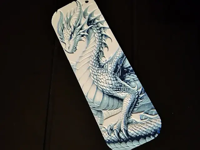 Dragon Bookmark4 - Hueforge - 4 colors