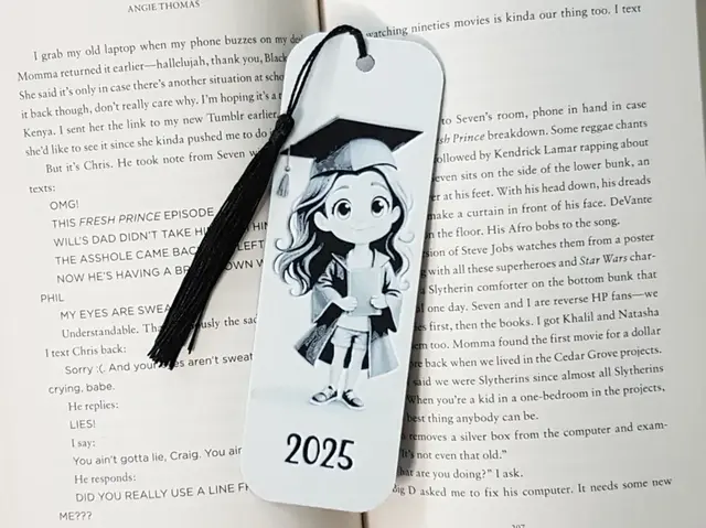 HueForge model: No AMS Needed. Bookmark, girl graduation. by Dame Jo