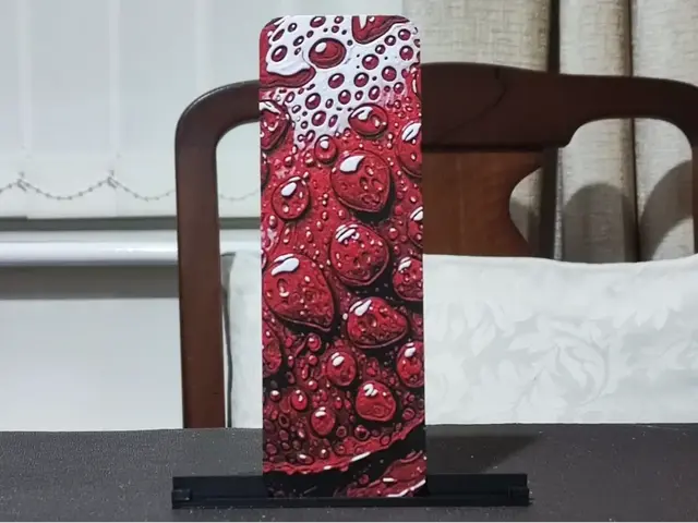 HueForge model: Strawberry Bookmark - 3 Color by BoDad