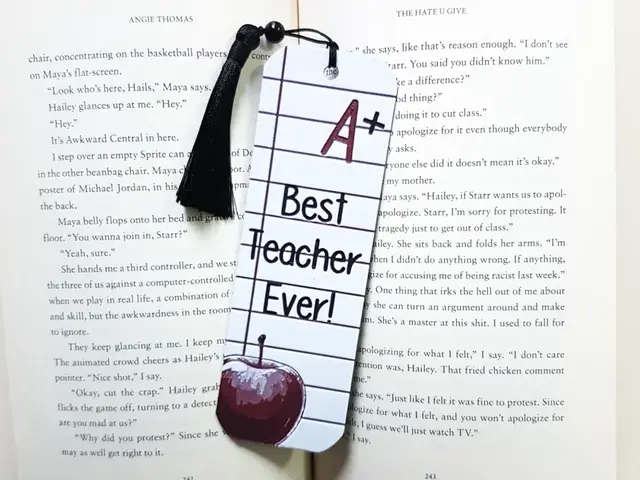 HueForge model: Bookmark, Best Teacher Ever by Dame Jo