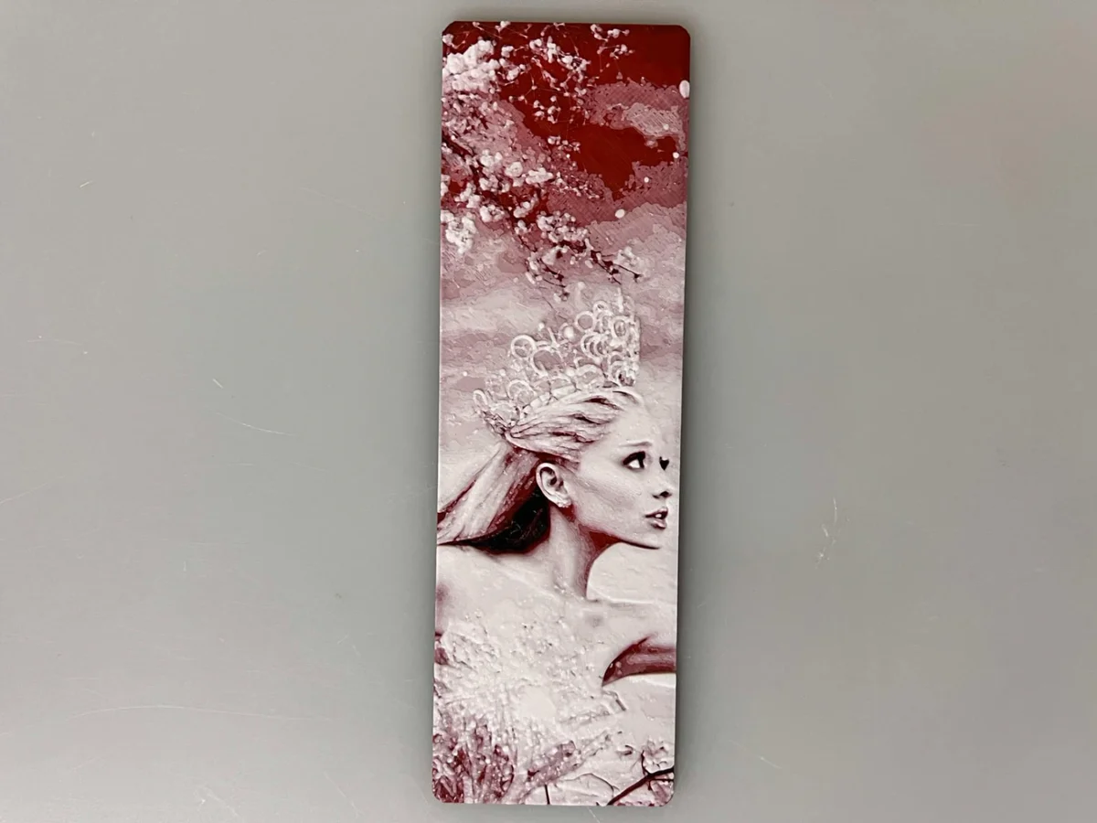 Wicked: Glinda, Good Witch of the South - Bookmark by 3djd HueForge model: Wicked: Glinda, Good Witch of the South - Bookmark by 3djd