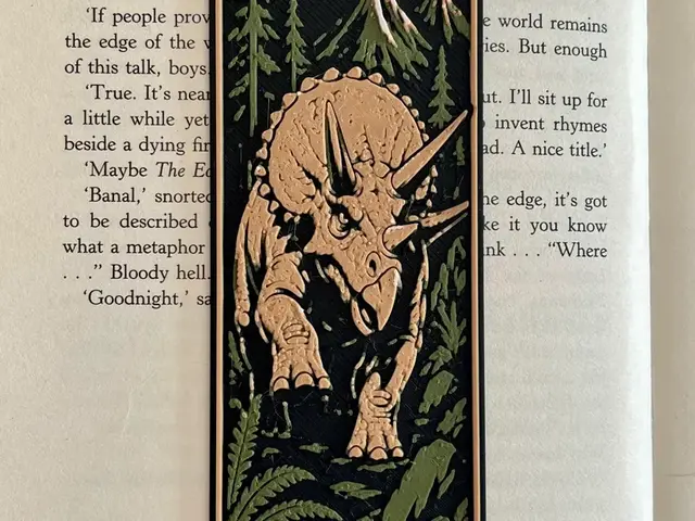 HueForge model: Triceratops Bookmark by HexarHaus
