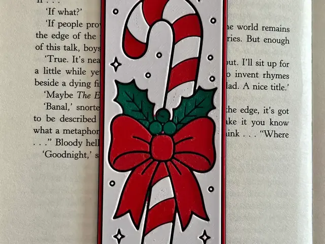 HueForge model: Candy Cane Christmas Bookmark by HexarHaus