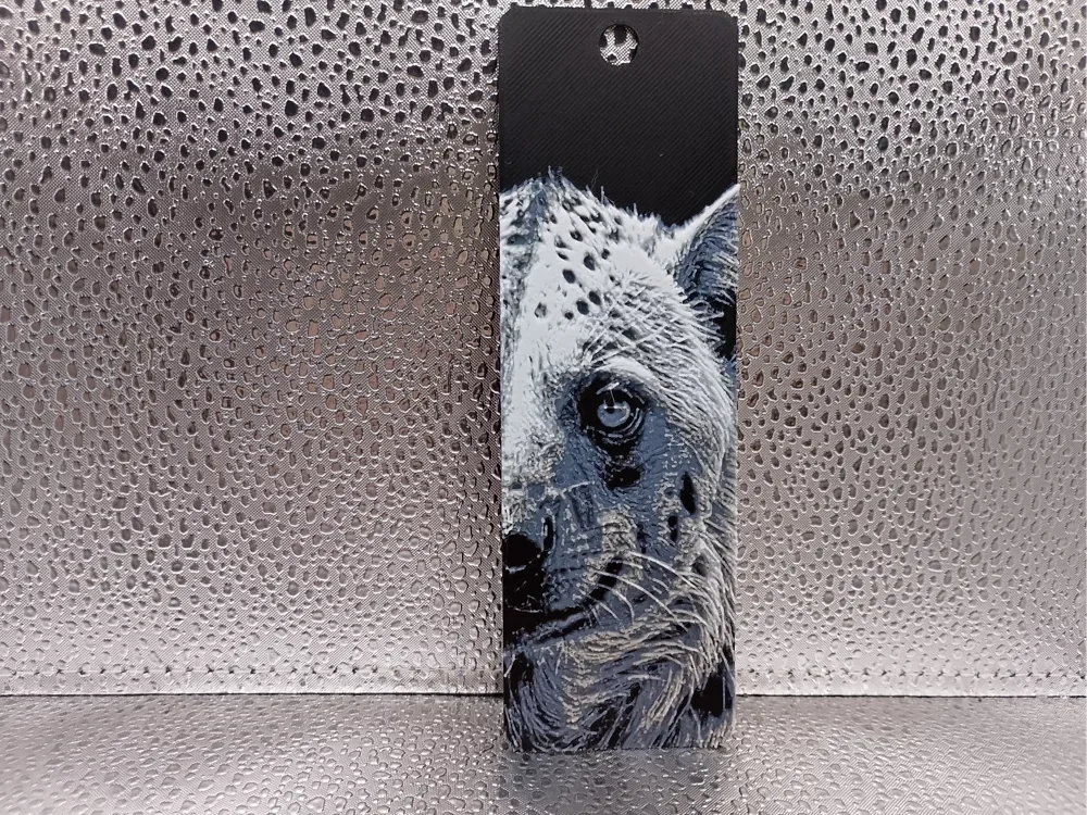 Hyena Bookmark – Hueforge by Borishotch Industries HueForge model: Hyena Bookmark – Hueforge by Borishotch Industries
