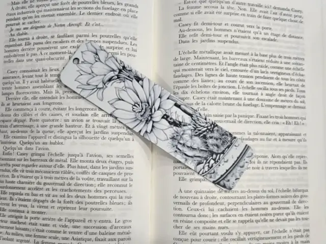 HueForge model: Bookmark Cactus Flowers  Only Black & White by Kactus Fpv