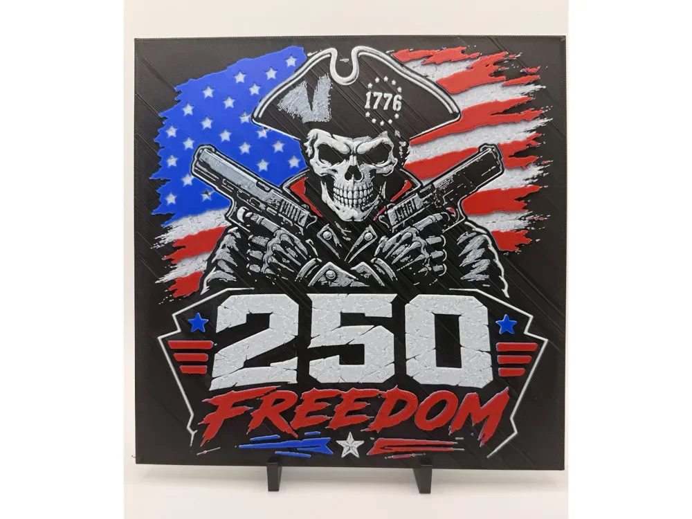 Freedom 250 Skull HueForge Print by Thadius HueForge model: Freedom 250 Skull HueForge Print by Thadius