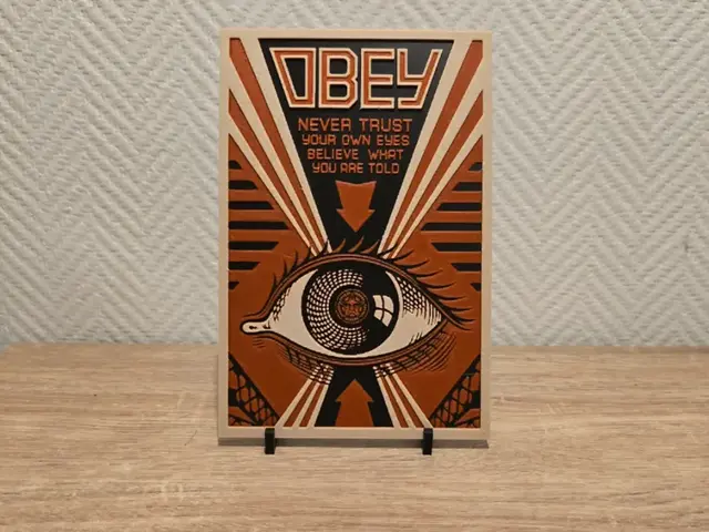 HueForge model: Never trust Obey street art by Kactus Fpv