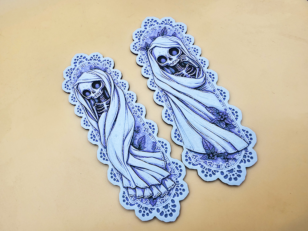 Ornate Ghost Bookmarks 2 - Hueforge - 4 colors by doodleddigital HueForge model: Ornate Ghost Bookmarks 2 - Hueforge - 4 colors by doodleddigital