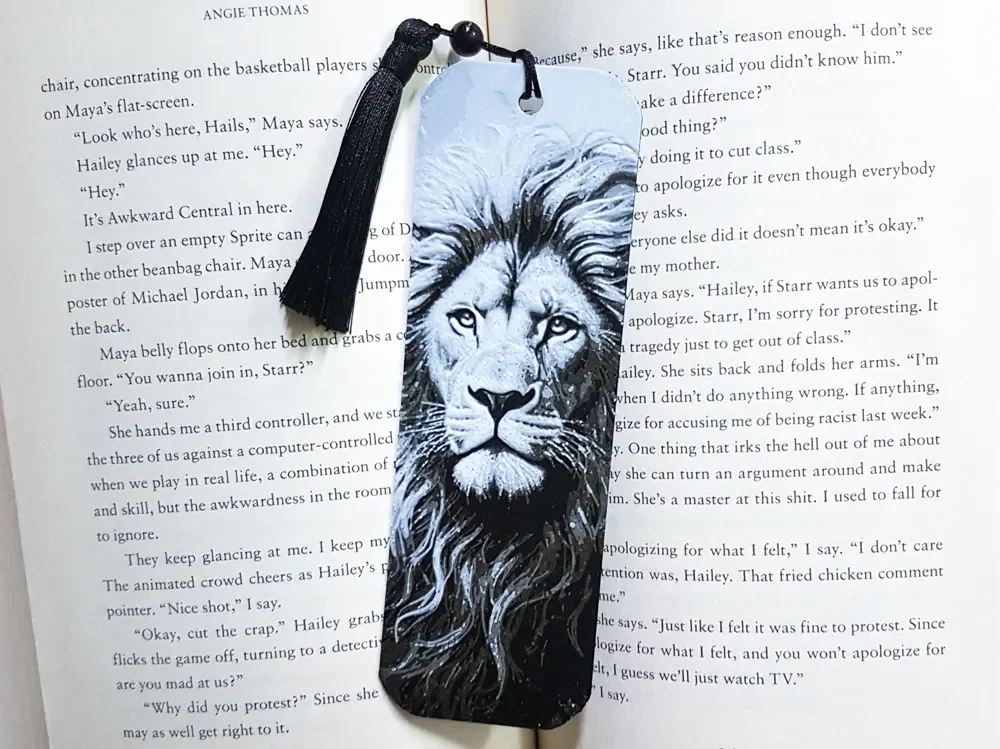 Bookmark, Lion, Hueforge by Dame Jo HueForge model: Bookmark, Lion, Hueforge by Dame Jo