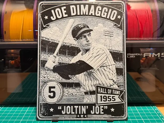 HueForge model: Joe Dimaggio Vintage Baseball Card by liv_3d