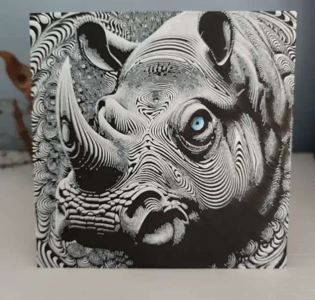 HueForge model: Hueforge of a rhinoceros by Litolunar