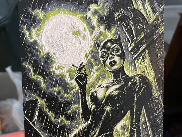 HueForge model: Catwoman in the Rain with a Full Moon Hueforge by Advancedtechworldwide