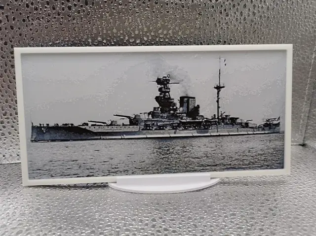 HueForge model: HMS Valiant hueforge by Borishotch Industries