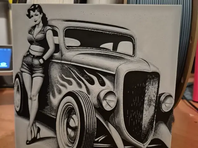 HueForge model: lady and car hueforge by Buntsta