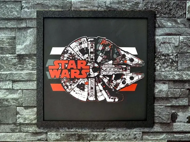 Hueforge Star Wars falcon 4 colors