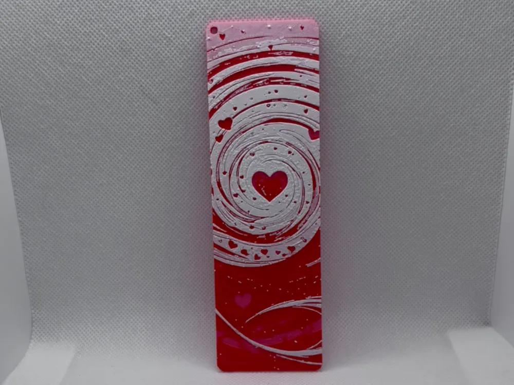 Heart Bookmark by EDesign HueForge model: Heart Bookmark by EDesign