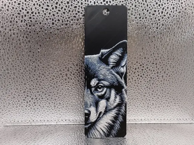 HueForge model: Wolfspitz (Keeshond) Bookmark – Hueforge by Borishotch Industries