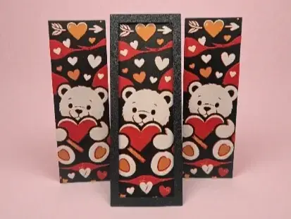 HueForge model: Love Bear 50mm x 150mm Bookmark by MythicHue's