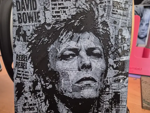 HueForge model: david bowie newspaper by Buntsta