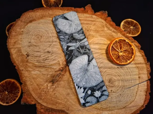 HueForge model: Dragonfly 3 bookmark by EternalDesigns3D