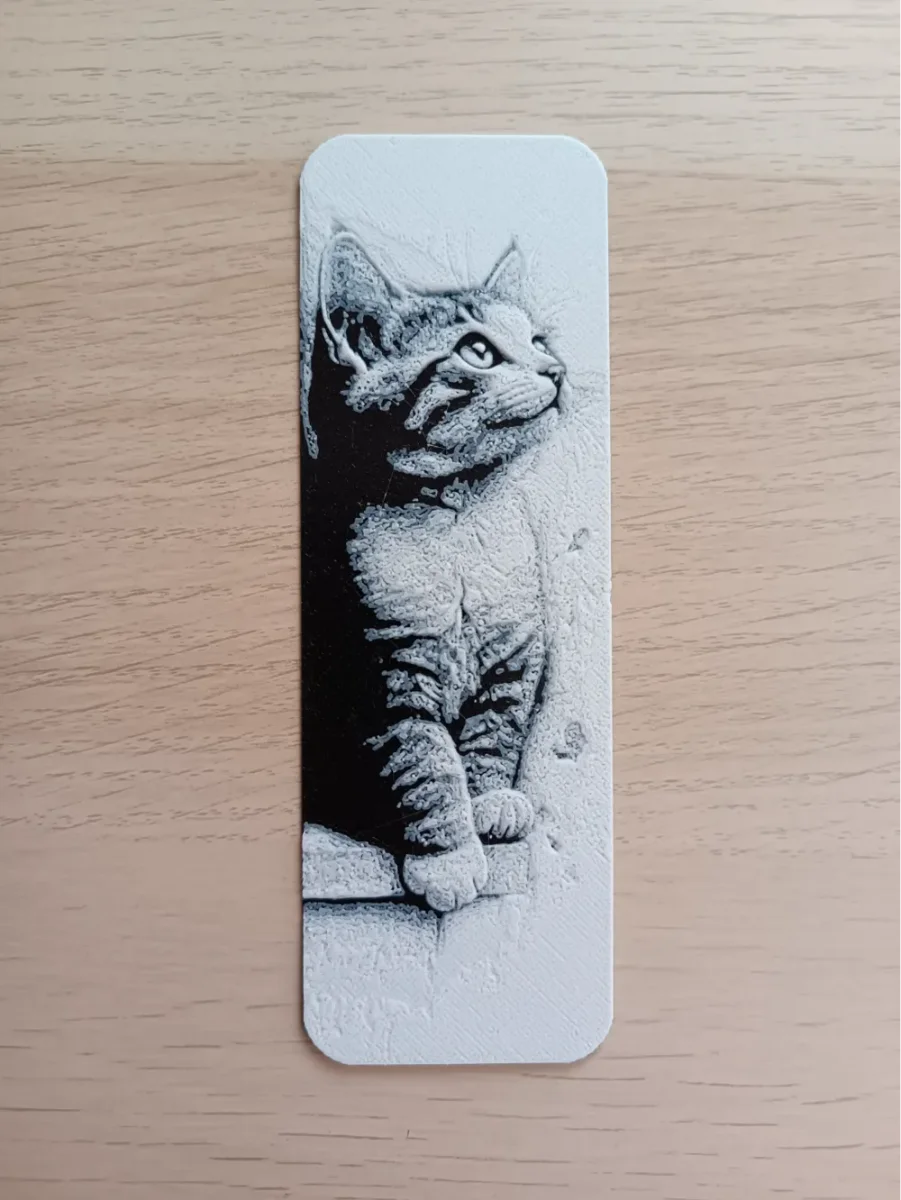 Kitten Bookmark by Atrus Design HueForge model: Kitten Bookmark by Atrus Design