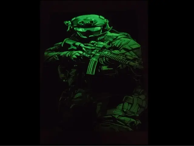 HueForge model: Soldier Hueforge - Glow in the dark! 200x200 by HueFoundry