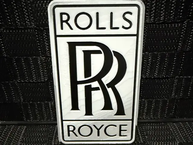 Rolls Royce Logo - Hueforge