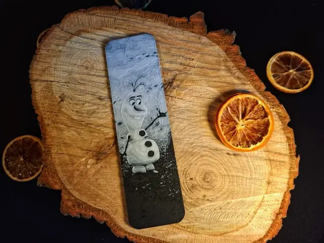 Frozen Olaf 2 bookmark