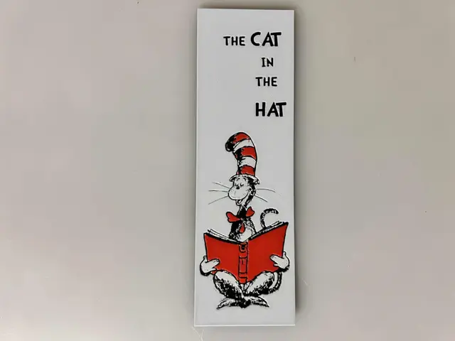 HueForge model: Bookmark - Dr. Seuss The Cat in the Hat by 3djd
