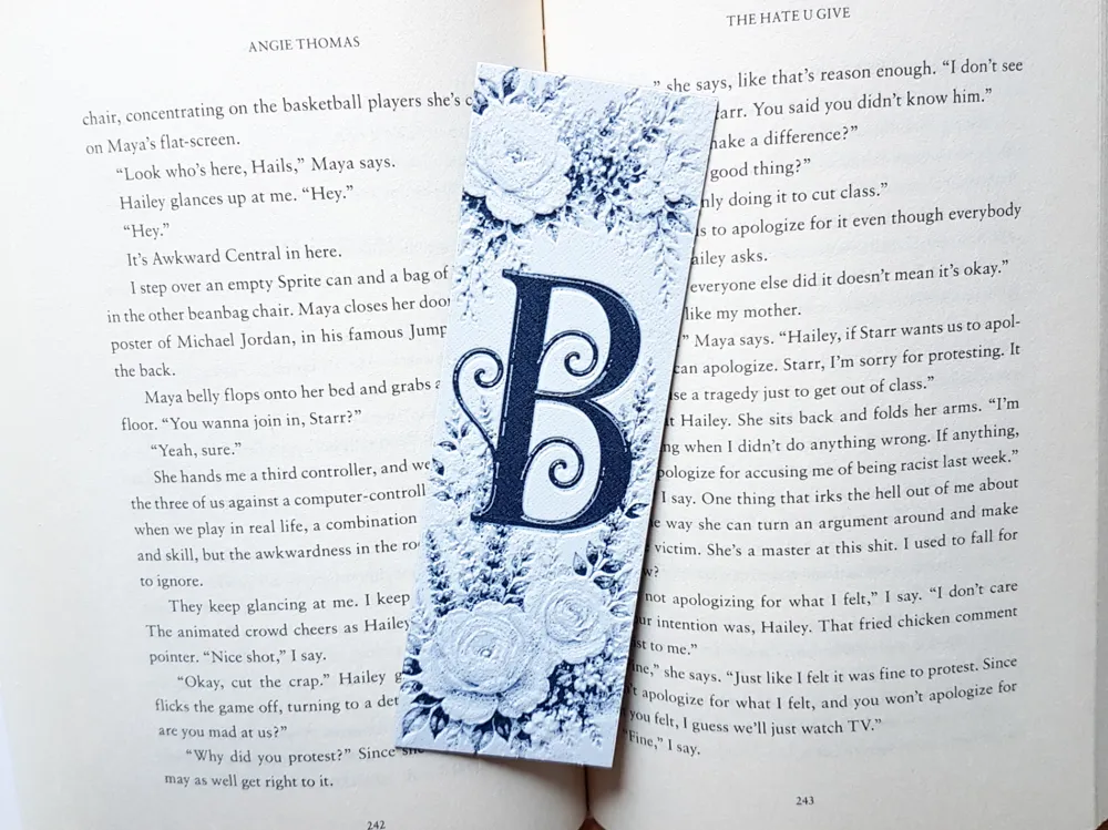 Bookmark, Monogram B, Floral Background, Hueforge by Dame Jo HueForge model: Bookmark, Monogram B, Floral Background, Hueforge by Dame Jo
