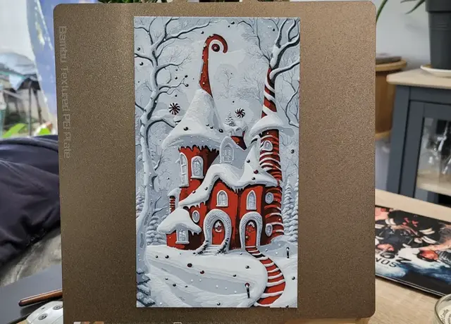 HueForge model: Red House in a Snowy & Foggy Forest - HF by Vincent111