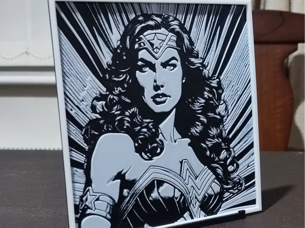 Wonder Woman HueForge 2 Color by BoDad HueForge model: Wonder Woman HueForge 2 Color by BoDad
