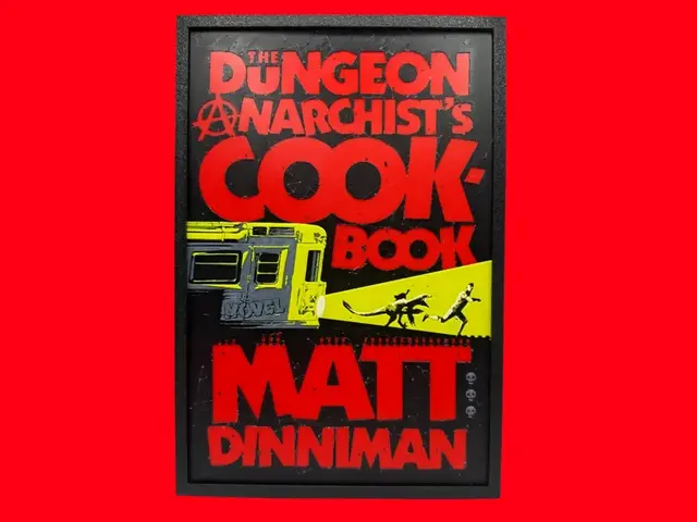 HueForge model: Dungeon Crawler Carl - Book #3 - Matt Dinniman by Canadian Gamer