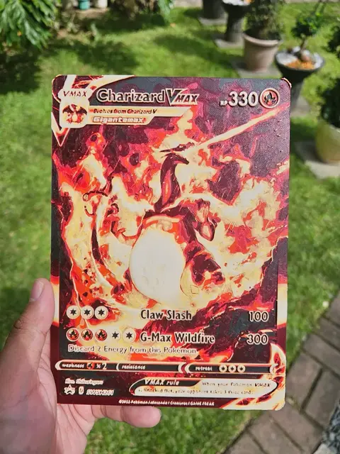 HueForge model: Charizard VMax Alternate Art Pokemon Card Hueforge by Loki