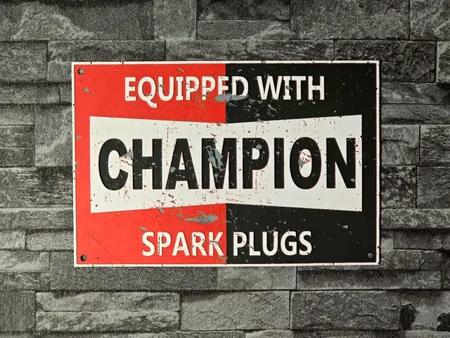 HueForge model: Hueforge Vintage CHAMPION Spark Plugs 4 colors by StefBull85