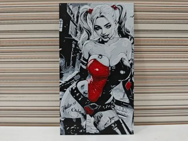 Hueforge Harley Quinn vampire