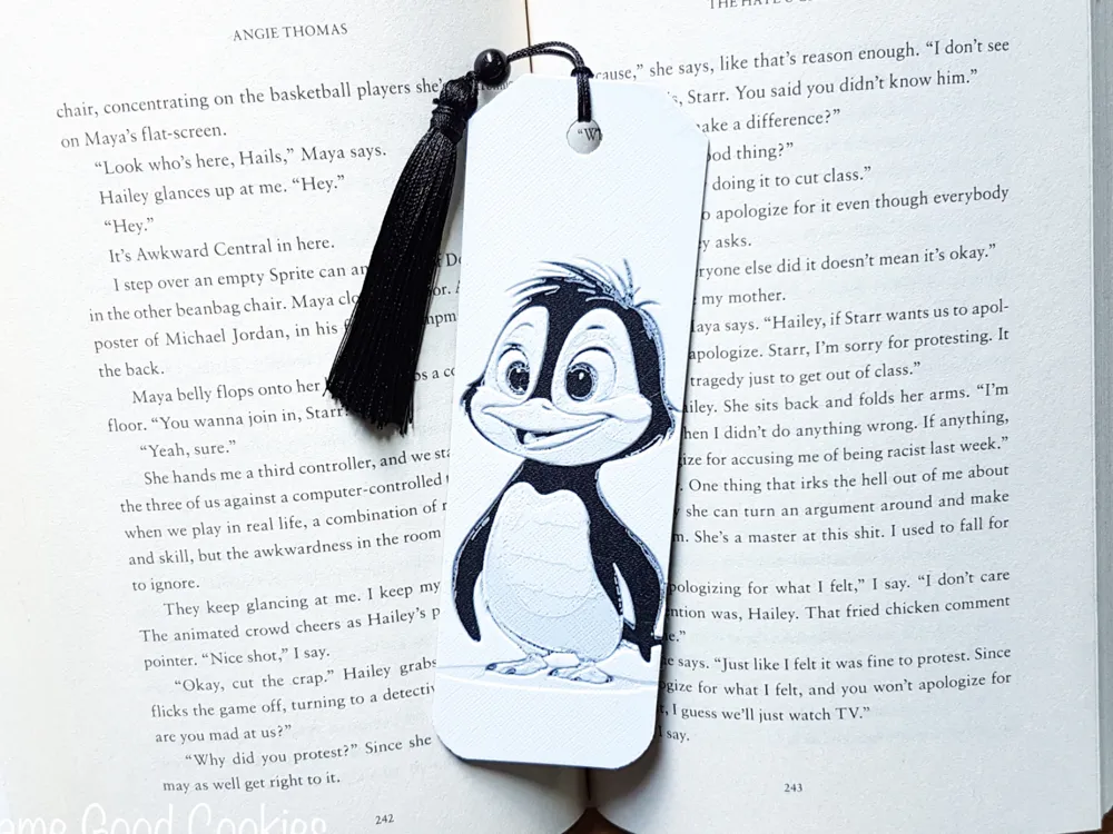 Bookmark, Cartoon Penguin by Dame Jo HueForge model: Bookmark, Cartoon Penguin by Dame Jo