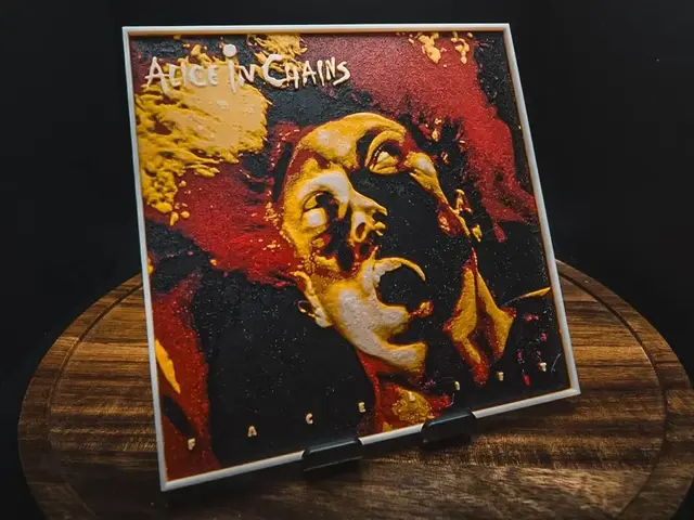HueForge model: Alice In Chains – Facelift (Album Art - HueForge) by HugheCraft