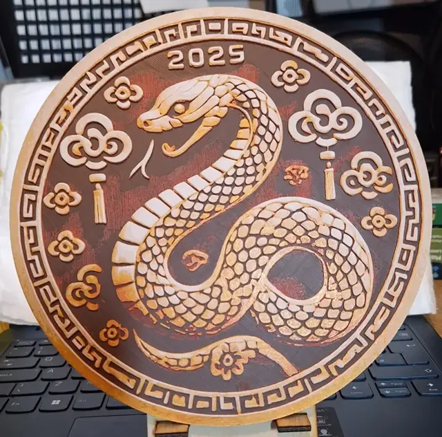 HueForge model: Year of the Snake 2025 v2 - hugeforge red and gold by 3dGlow
