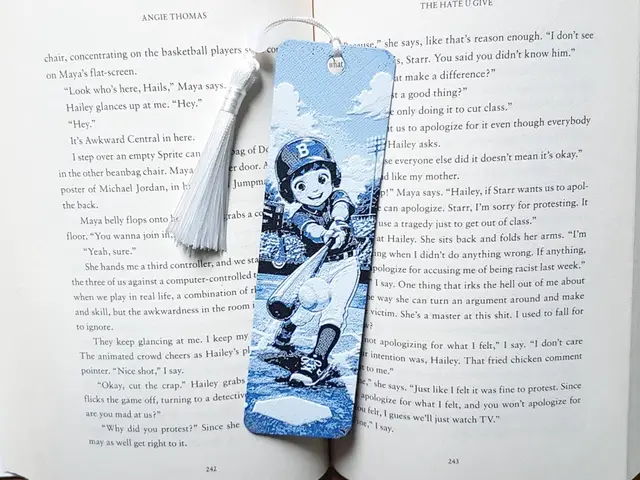 HueForge model: Bookmark, Boy Baseball Player by Dame Jo