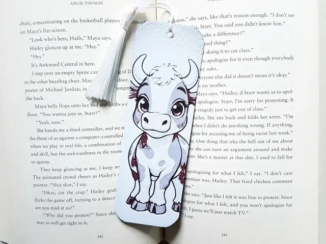 HueForge model: Bookmark, Cartoon Cow by Dame Jo