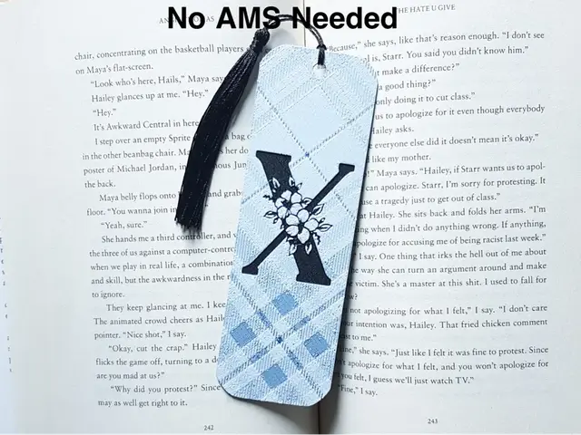 HueForge model: Monogram X Bookmark, Hueforge by Dame Jo