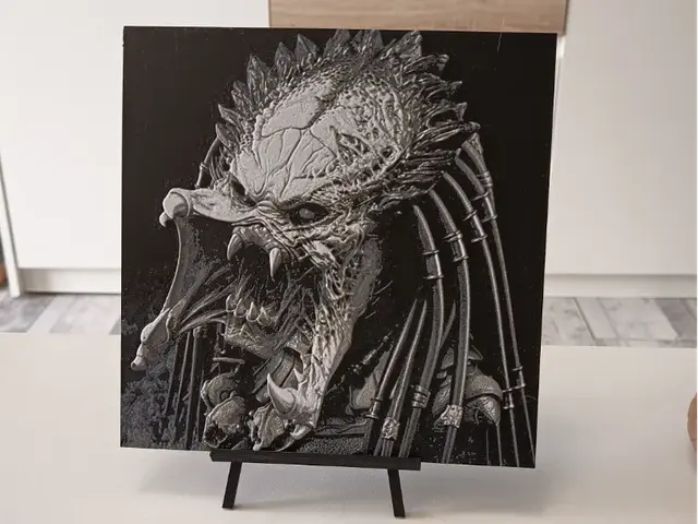 HueForge model: Predator Hueforge by 3DNesy