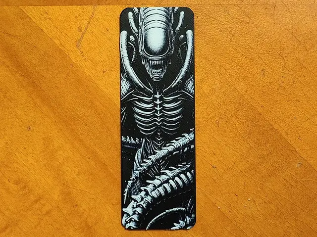 HueForge model: Alien Xenomorph Bookmark - Hueforge by Sarge