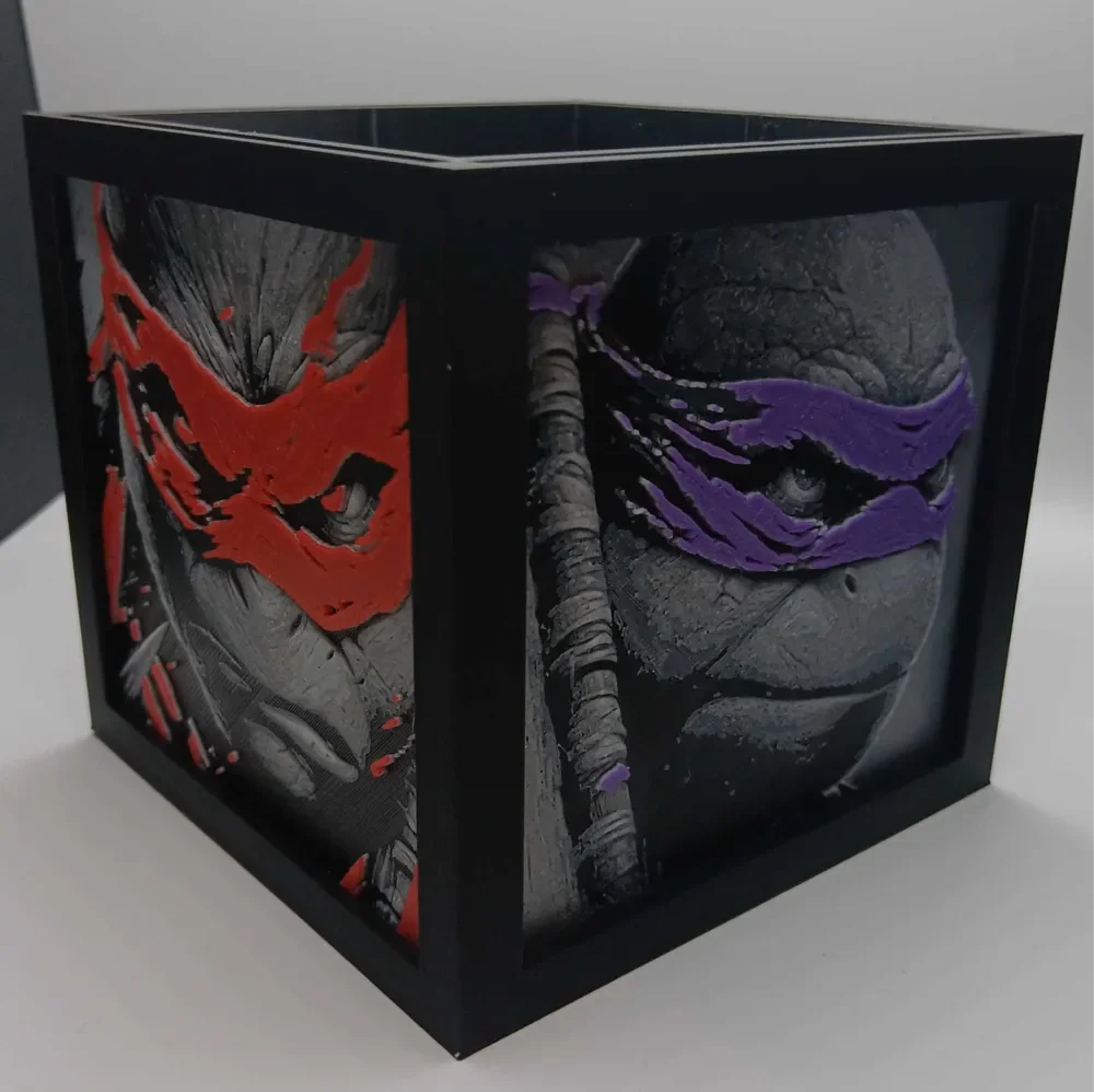 Hueforge Display Desk Organizer by LoFi Layers HueForge model: Hueforge Display Desk Organizer by LoFi Layers